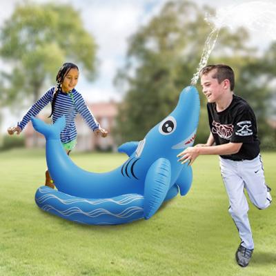 China Hot Sale PVC Amazon Summer Party Pool Play Kids Play Inflatable Spray Water Shark Mount for sale