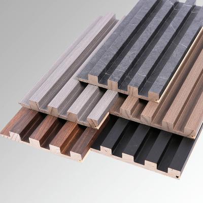 China Contemporary Walnut Solid Wood Fluted Wood Wall Panel Slats for sale