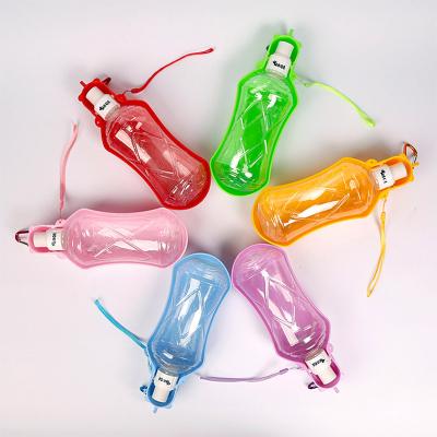 China Sustainable Tureda Stocked wholesale Portable Mineral Pet Water Bottle Plastic Travel Pet Travel Drinking Dogs Portable Water Bottle for sale