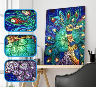 China Modern Peacock Pattern Crystal Diamond 5d Special Styling Drill is DIY Adult Custom Photo for sale