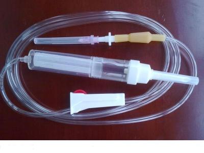 Κίνα 30mm Disposable Blood Transfusion Set Transparent 60 Drops/Ml 150cm προς πώληση