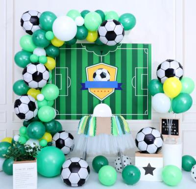 China 2022 Hot Sale Distributor Luxury Black Party Balloons Green White Balloon Garland Set Latex Football Theme for sale