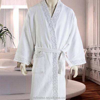 China Wholesale Unisex Hotel Breathable Home Cotton Waffle Bathrobe 50/50 Poly for sale