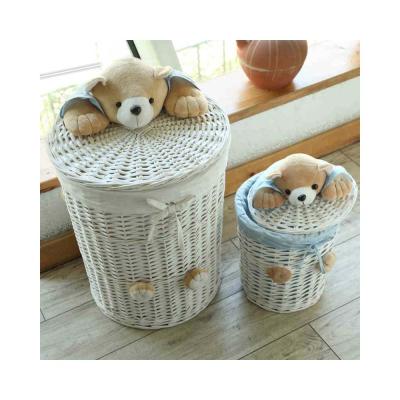 China Art Decor Dirty Clothes Storage Wicker Lid Basket Animal Laundry Hamper With Leading for sale