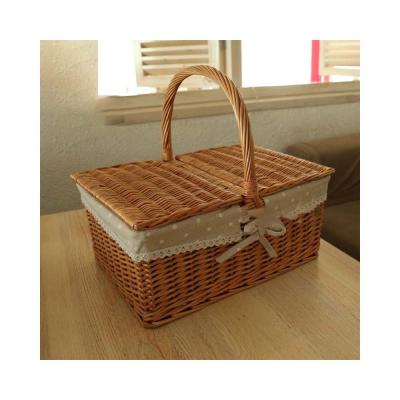 China Rattan Willow Customized Picnic Basket Hamper Wicker Wholesale Black Nature Art Decor New Design Handmade Set With Lid For 4 Person for sale