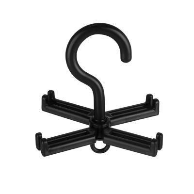 China Durable Cheap Rubber Coated Plastic Belt Scarf Hanger Heavy Duty Tie Hanger for sale