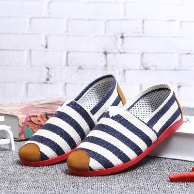 China Hot sale fashion trend canvas shallow casual high quality soft soled fabric flat shoes in spring and autumn for sale