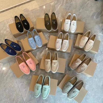 China Fashion Trend Good Quality Custom Shoes Genuine Leather Multicolor Original Brand Shoes Wholesale Luxury Plus Size Women Flat Shoes Ladies for sale