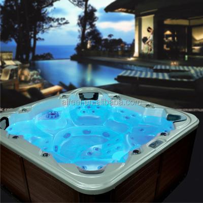 China Eco-friendly Acrylic Whirlpool Spa Hot Tub With 59 Massage Jets And 2 Pcs Waterscape Jets Spa for sale