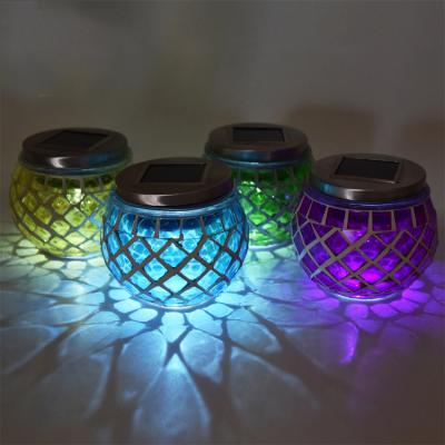 China Outdoor Glass Jar Eco-friendly Mosaic Decoration Table Garden Customization Factory New Product Solar Led Light for sale