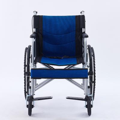 中国 Help the elderly and disabled take care of themselves High quality foldable wheelchairs for the elderly 販売のため