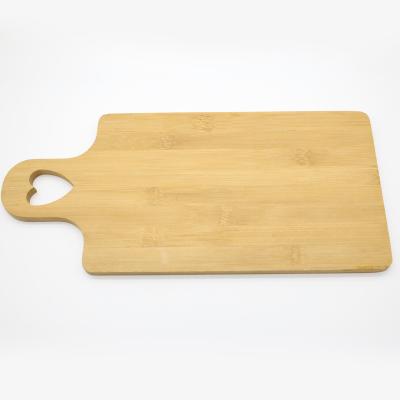 China Long Sustainable Size Wine Bottle Shape Wooden Bread Cutting Boards For Kitchen for sale