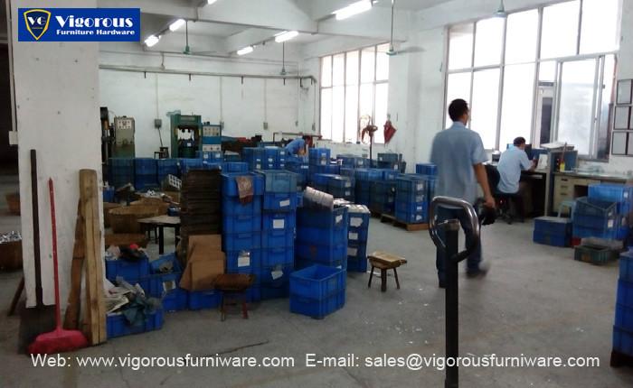 Verified China supplier - Dongguan Changping Shengxinlong Furniture Hardware Factory