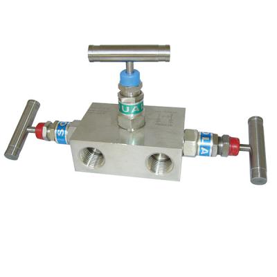 China 1/2'' BSP 200C Instrument Manifold Valve 6000 Psi Three Way Manifold for sale