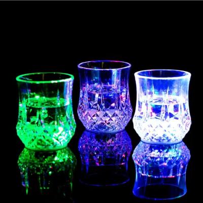 China Beautiful Colorful Hot sale flashing cup beer mug led glass drink cup liquid activated lamp glass for bar and party for sale