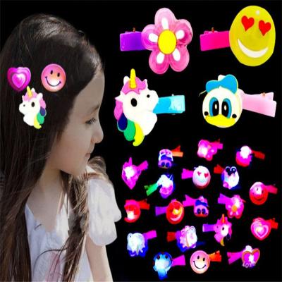 China Decoration Lovely Cartoon Luminous Hair Clips Toy Hairpins Shining Barrettes Girl brooch Girl Young Kid Toys Head wear Ornaments for sale