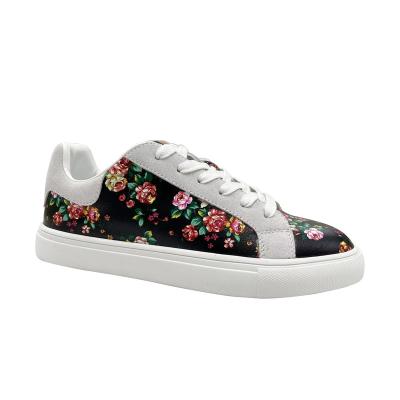 China Fashion Trend Black Shoe With Flower Print OEM/ODM Cup Sole Running Shoes Sports Sneakers For Women for sale