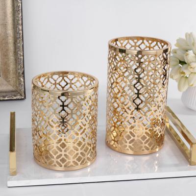 China Alloy Disposable Luxury Gold Decorative Candle Holder For Home Decoration Table Decoration for sale