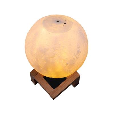 China Modern Bedroom/Living Room /Hallway 880ml 3D Moon Lamp Humidifier with 3 Colors Night Light,Bedroom Decoration Moon Light USB Air Humidifier for sale