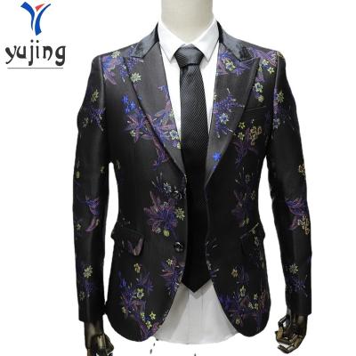 China New Design Prom Groom Men's Prom Fitting Anti-wrinkle Pattern Embroidery Mens Suits Wedding Suits 100 Pieces Custom Made Mens Plaid Suits for sale