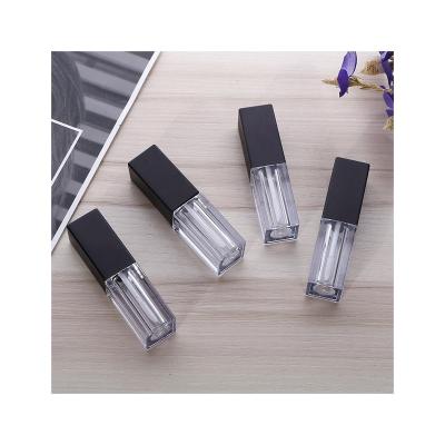 China Brush Cosmetic Square Mini Lipgloss Bottle Lipgloss With Unique Glass Brush Wholesale for sale