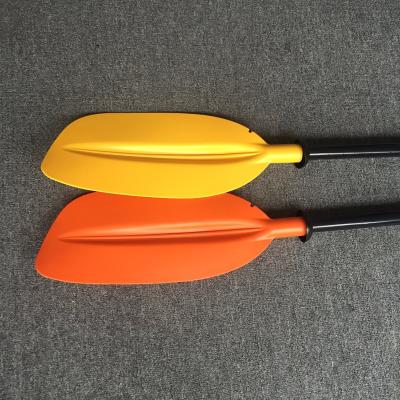 China Alluminum Customized Lightweight Adjustable Yellow 2paddles Canoe Paddle , Carbon Fiber Kayak Paddles for sale