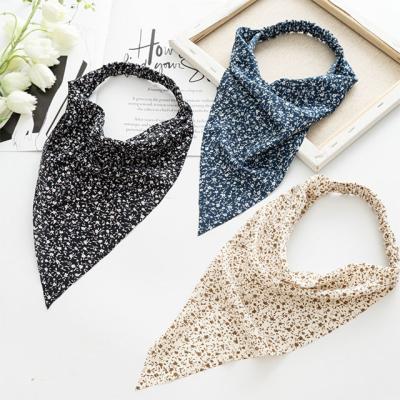 China Bohemian floral headband fabric headband women elastic triangle turban girls hair decoration headband wholesale for sale