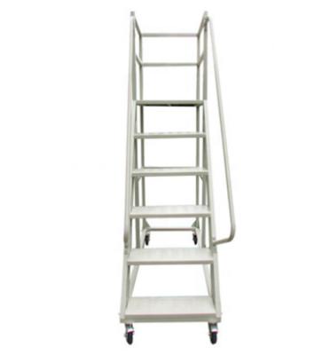 China Folding Ladders 4.5M Platform Height Steel Ladders With Handrail for sale