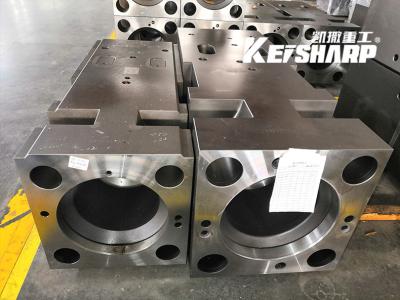 Chine Tête de cylindre avant du moteur Pour KS80 KS100 KS120 Pièces de rechange de disjoncteur hydraulique à vendre