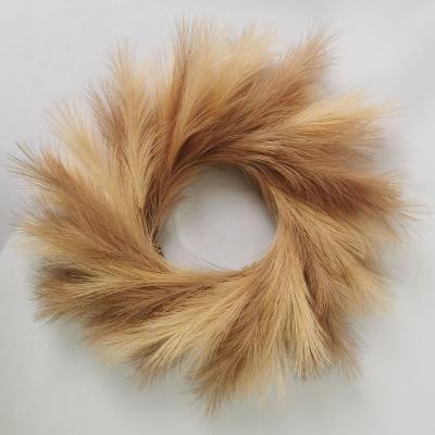 China Hot Selling Artificial Pampas Ring Artificial Reeds Pampas Grass Fashional Wholesale Artificial Faux Pampas Garland for Wedding Home Decoration for sale