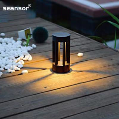 China Waterproof Modern Home Decoration Garden Lamp Hotel Outdoor Bollard Ip54 8w Led Lawn Light for sale