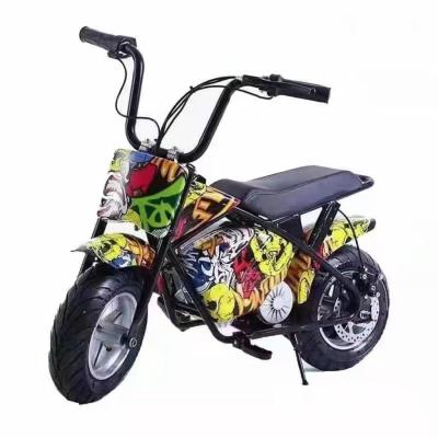 China Factory direct sales small mantis electric24v 8A 300W  2wheeled toy recreational skateboard scooter for sale