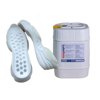 China PU Shoe Sole Mold Release Agent Spray On Mold Surface For Glossy Finish Surface for sale