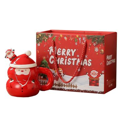 China Weihnachtsgeschenk-Box Schneemann Weihnachtsmann-Mädchen Nachhaltige Milch Kaffeetasse Becher mit Löffel Becher zu verkaufen