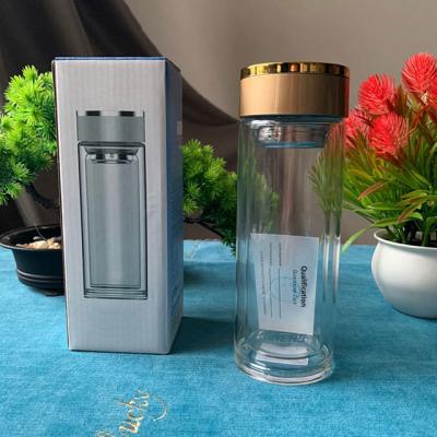 China Bebida directa Reutilizable infusor de té libre de borosilicato BPA Botella de agua de vidrio con filtro 300 ml en venta