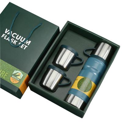 China Business Vacuum Bottle Type Outdoor Flask Set with Large Capacity and 3 Lids for sale