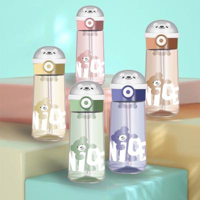 China Outdoor Travel Tritan Material BPA FREE Kids Bear Water Bottle With Straw For School for sale