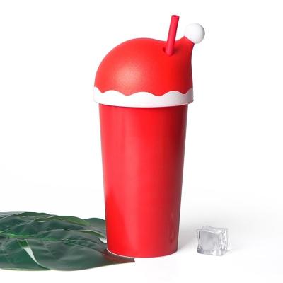 China Custom Logo 600ml Reusable Plastic Kids Christmas Cup Personalized Santa Hat Tumbler for sale