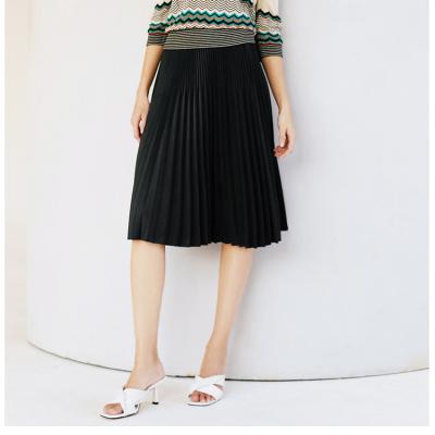 China Sustainable Sustainable Fabric 60%Recycled Poly , 40% GRS Wool Flanncel For Ladies Fashion Pleated Dress for sale