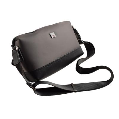 China Daily Life Men's Messenger Bags Black Cross Shoulder - Body Bag For Man Waist Bag Pussy Pack for sale