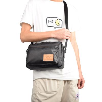 China Hot Selling Designer Business Fashionable Daily Life Cross - Body Bags Men Tilt Shoulder Waist Bag for sale