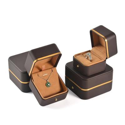 China Custom Necklaces Jewelry Set Box Paper Packaging Drawer Cardboard Jewelry Boxes With Pouch Bag for sale