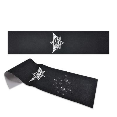 China Custom Wholesale Anti Slip Handle 24inch Roll Skateboard Griptape Adult for sale