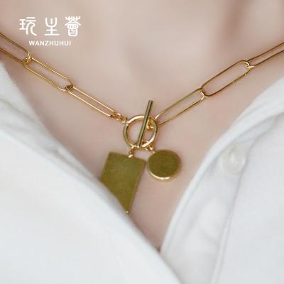 China 2021 CLASSIC Unique Chain Circle Geometry Women Necklace Jewelry Tarot Lock Pending Necklace for sale