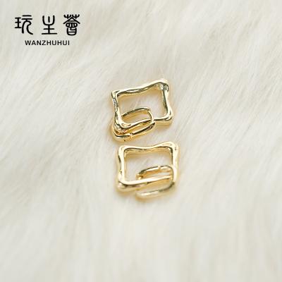 China Hiphop 2021 dangle fashion designer geometric earrings popular earring brands earrings wholesale for women for sale