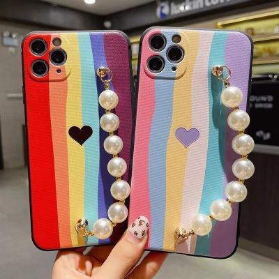 China Anti-drop With Soft Women's Xs Pearl Bracelet Fine Hole Oil Painting Flower Phone Cover 11 Cell Phone Case 12pro for sale