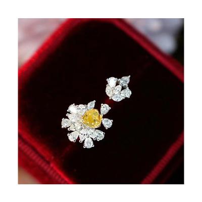 China FASHIONABLE Hot Sale Luxury Women Wedding Jewelry Yellow Diamond Ring Gift Romantic For Women for sale