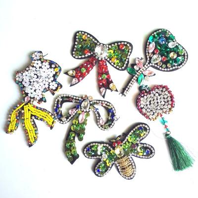 China 2019 CURRENT wholesale various 3D designs sew on beaded patches for clothes, shoes and bag for sale