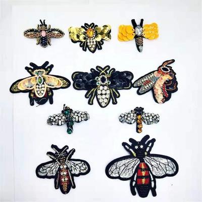 China 3D Embroidery Decorative Patch Hand Beaded Bee Patch Rhinestone Beaded Applique for sale