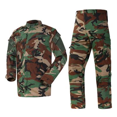 China High Quality Anti-Static Military Dress Uniforms Combat Camouflage Army Frog Military Suit Long Sleeve Uniform Military for sale